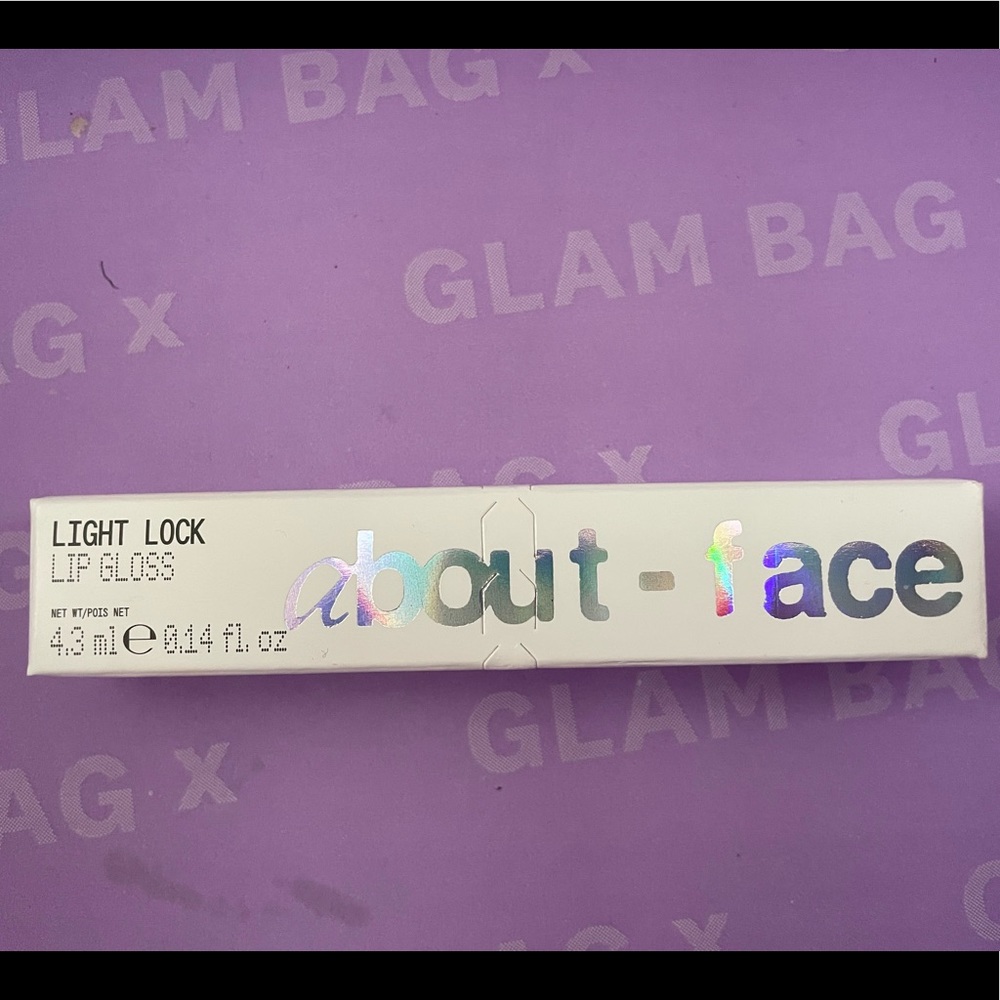 About-Face Lip gloss